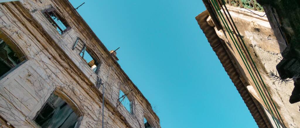 与卡萨蒂亚一起探索世界